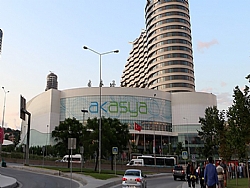 AKASYA VE AKBATI'NIN ÇATI GES'LERİNİ AKENERJİ KURACAK